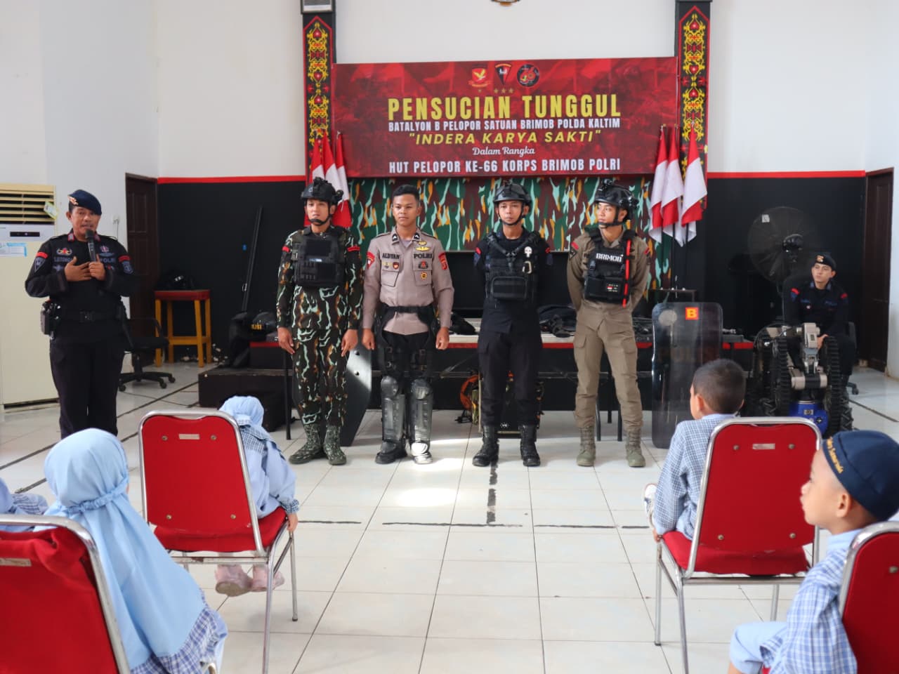 Brimob Sambut Ceria Generasi Penerus Bangsa: TK Az Zahro Kunjungi Mako Batalyon B Pelopor Samarinda