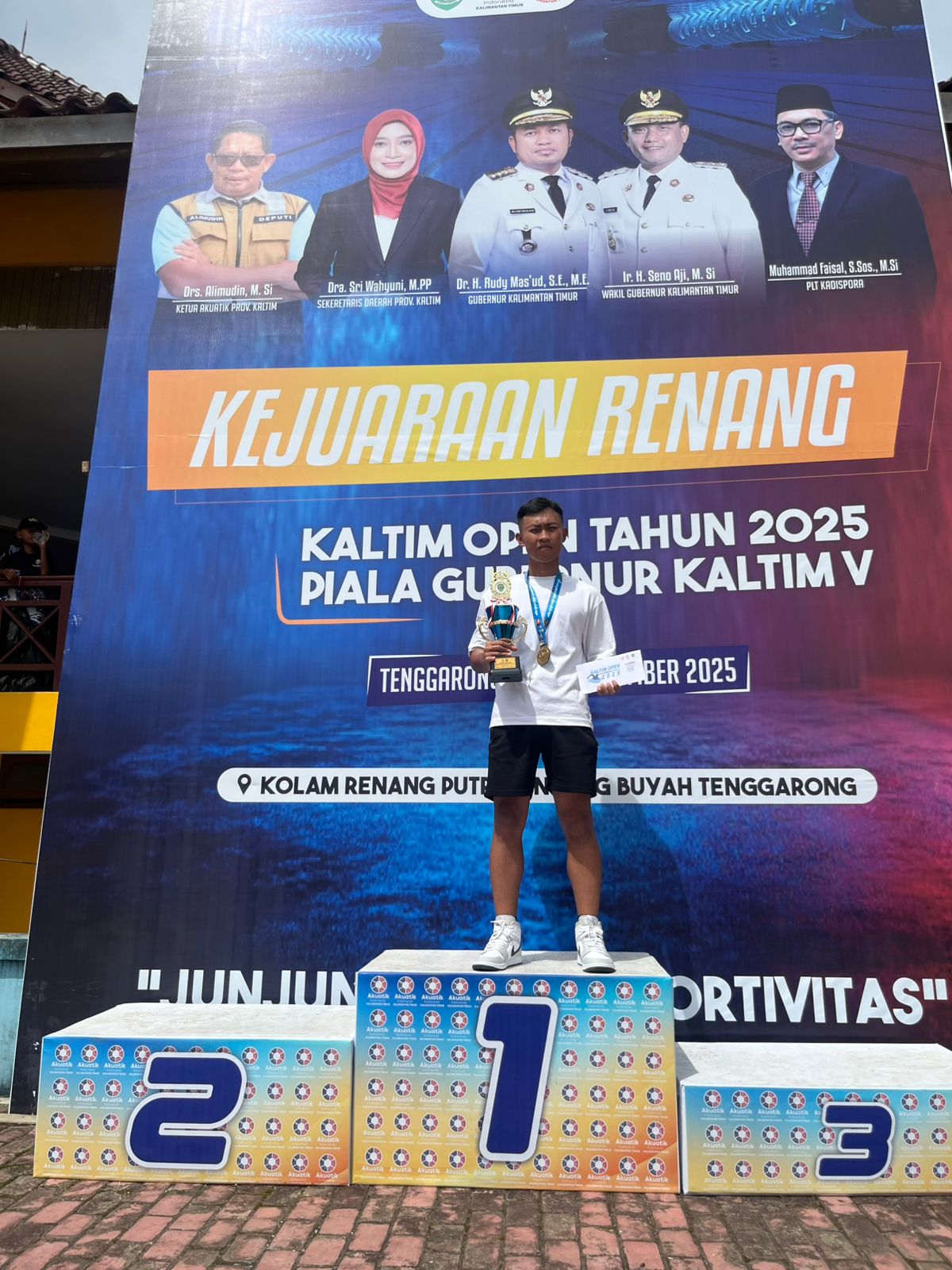 Perenang Batalyon A Brimob Kaltim Borong Empat Emas dan Empat Perak Kejurprov Kaltim Open 2025