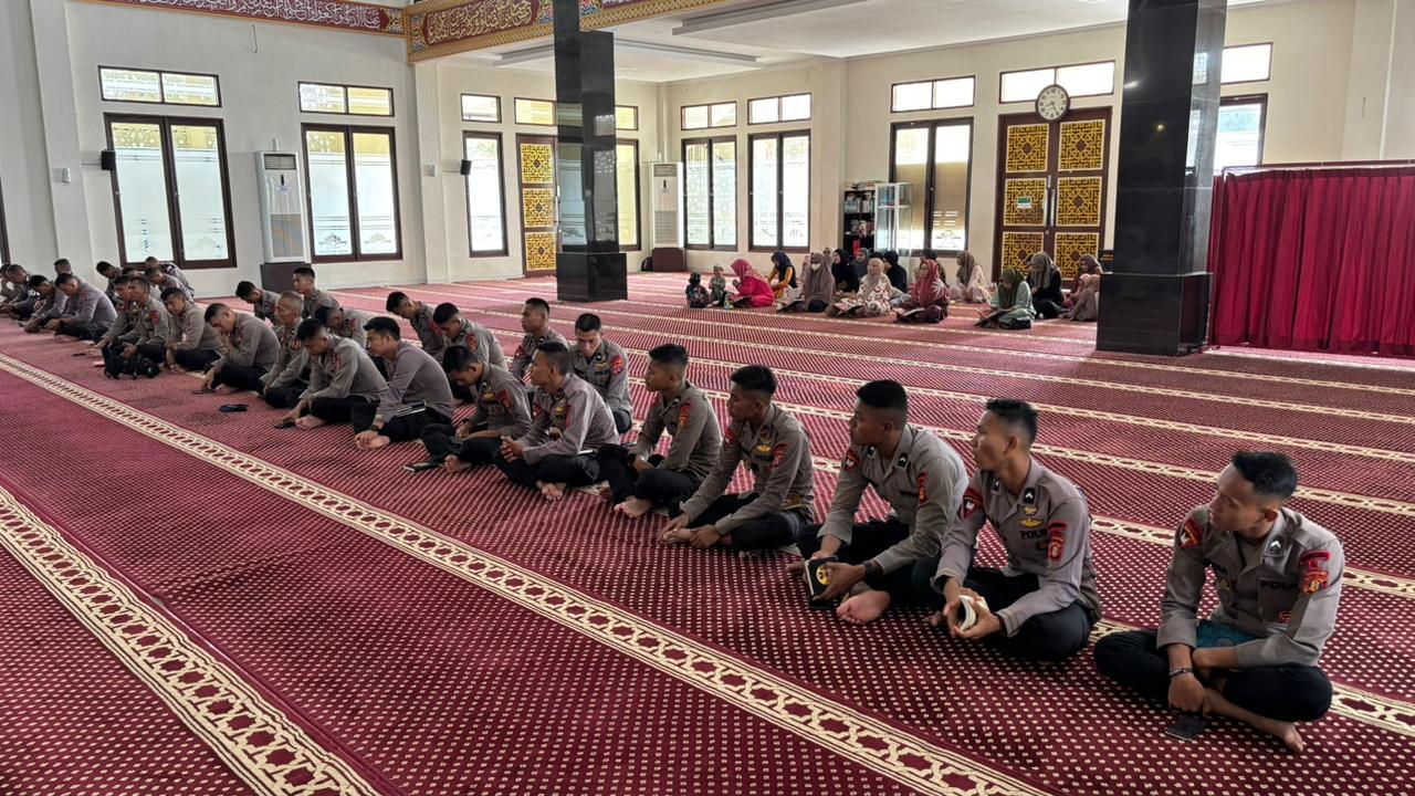 Batalyon A Brimob Kaltim Laksanakan Kegiatan Binrohtal Lintas Agama