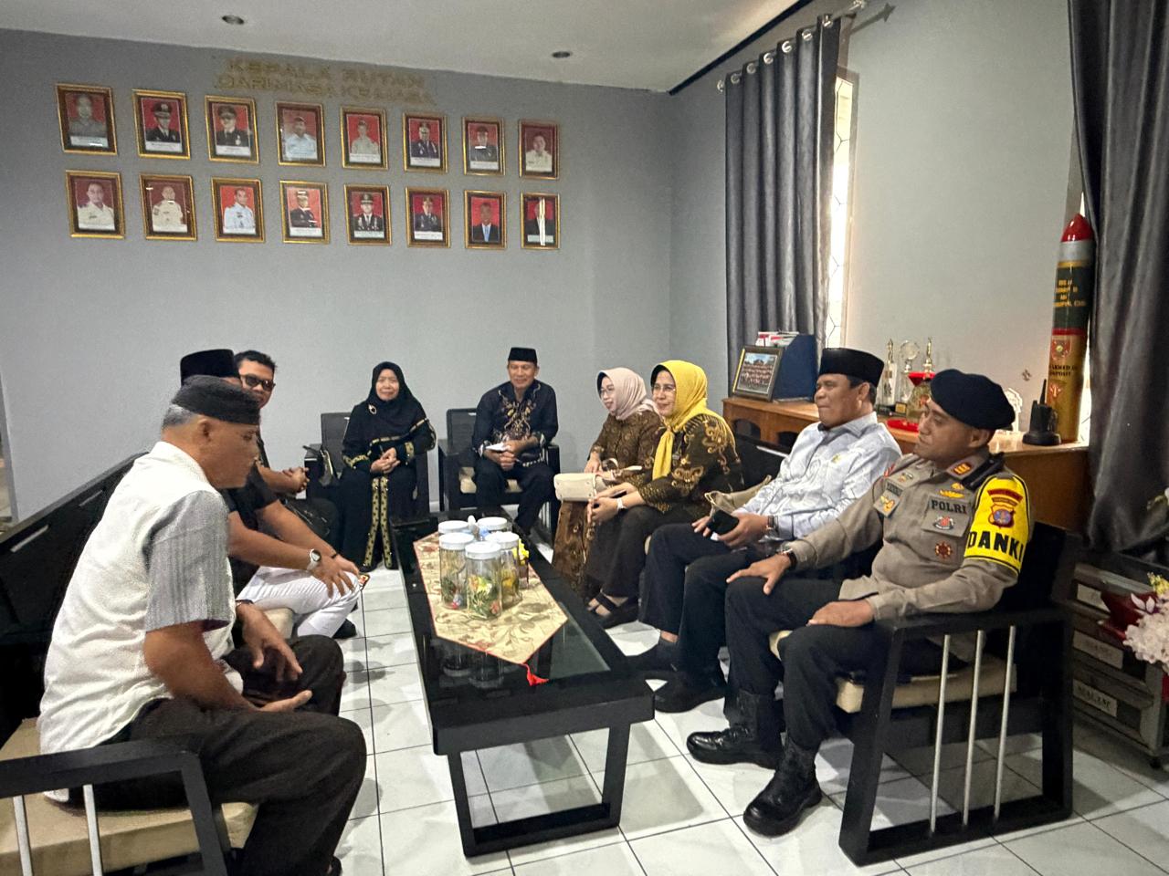 Perkuat Sinergitas, Danki 3 Batalyon C Pelopor dan DPRD Kaltim Berbagi Takjil di Lapas Tanjung Redeb