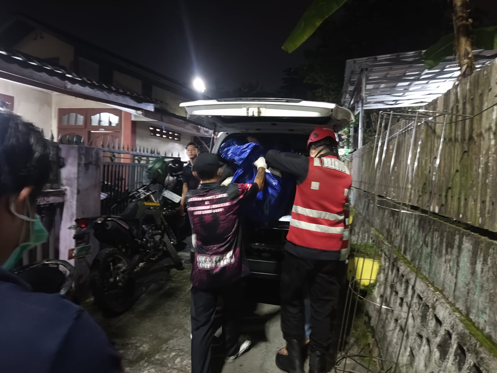 Batalyon A Brimob Kaltim Evakuasi Mayat Pria di Sepingggan Bafu Balikpapan