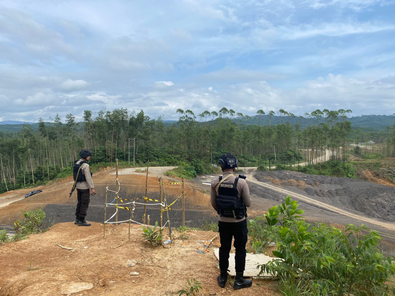 Pastikan Kelancaran Pembangunan IKN, Brimob Kaltim Tergabung Dalam Ops Nusantara Giatkan Patroli dan Himbauan