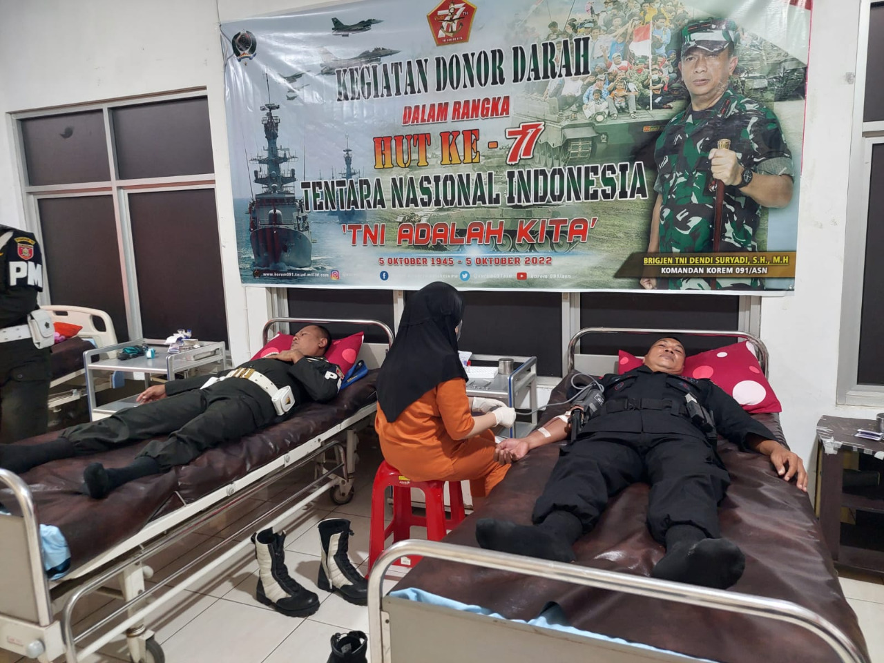 Dalam Rangka HUT TNI ke-77 Brimob Kaltim Ikuti Giat Donor Darah