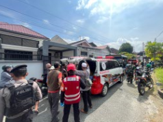 Respon Laporan Masyarakat mengenai Penemuan Mayat di Balikpapan Selatan, Brimob Gerak Cepat Bantu Evakuasi