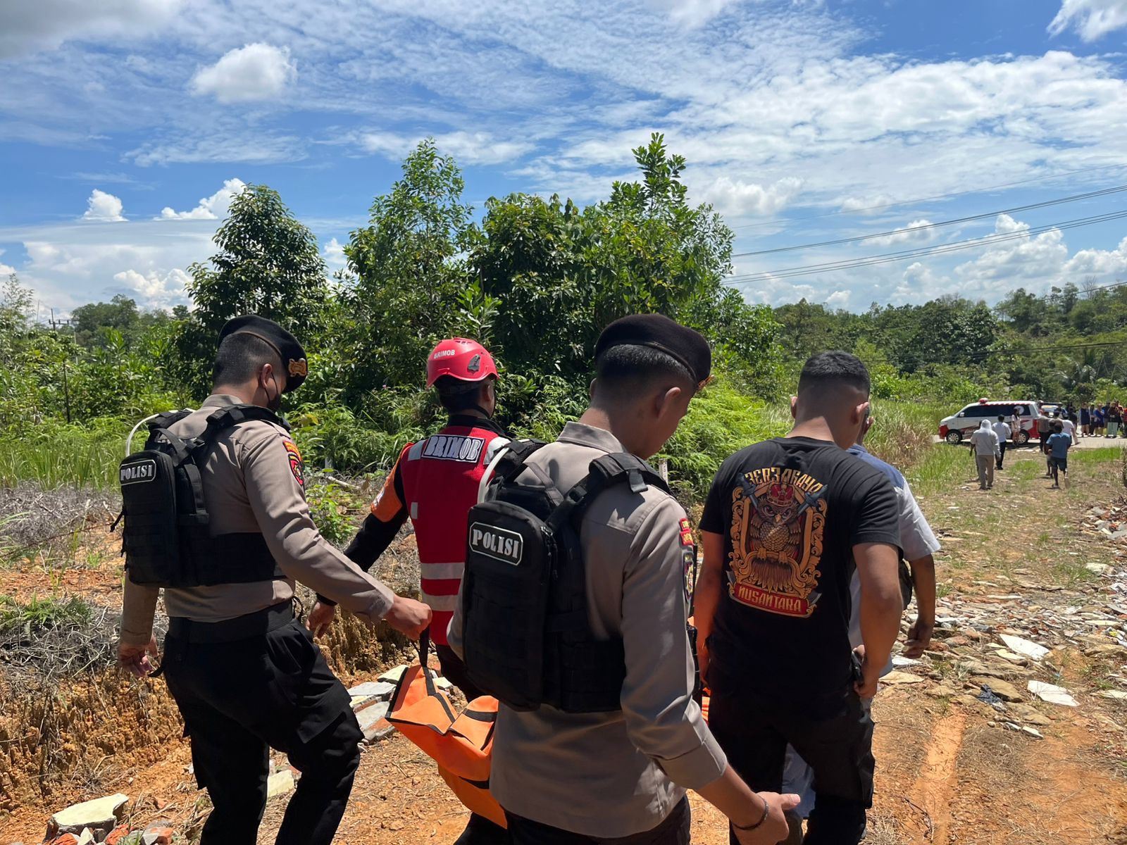 Aksi Cepat Batalyon A Brimob Kaltim Bantu Evakuasi Pria Gantung Diri di Sepinggan Balikpapan