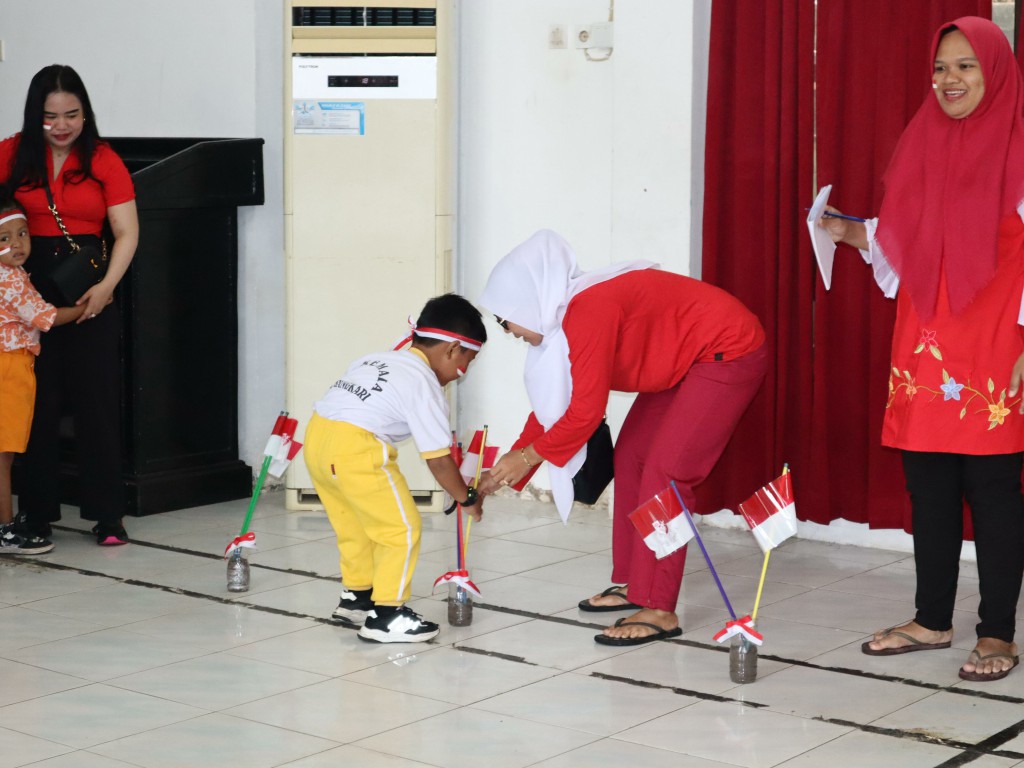 TK Kemala Bhayangkari 10 Semarakkan HUT Kemerdekaan RI ke-80 dengan Lomba Penuh Ceria