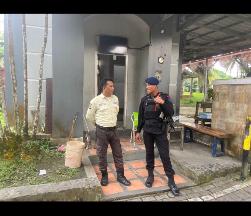 Jaga Stabilitas Kamtibmas Siang dan Malam Hari, Detasemen Gegana Brimob Kaltim Intensifkan Patroli Obyek Vital di Balikpapan