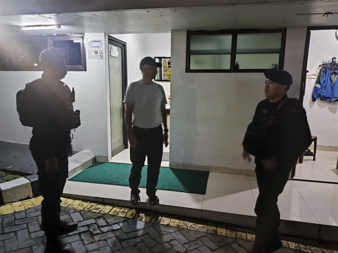 Brimob Jaga Kemitraan Keamanan di Pasar Senaken dan Tanah Grogot