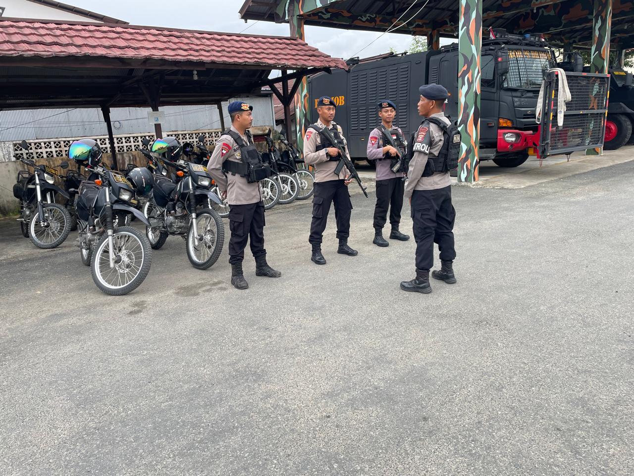 Jaga Stabilitas Keamanan di Kabupaten Berau, Brimob Batalyon C Pelopor Patroli Gabungan Bersama Kewilayahan