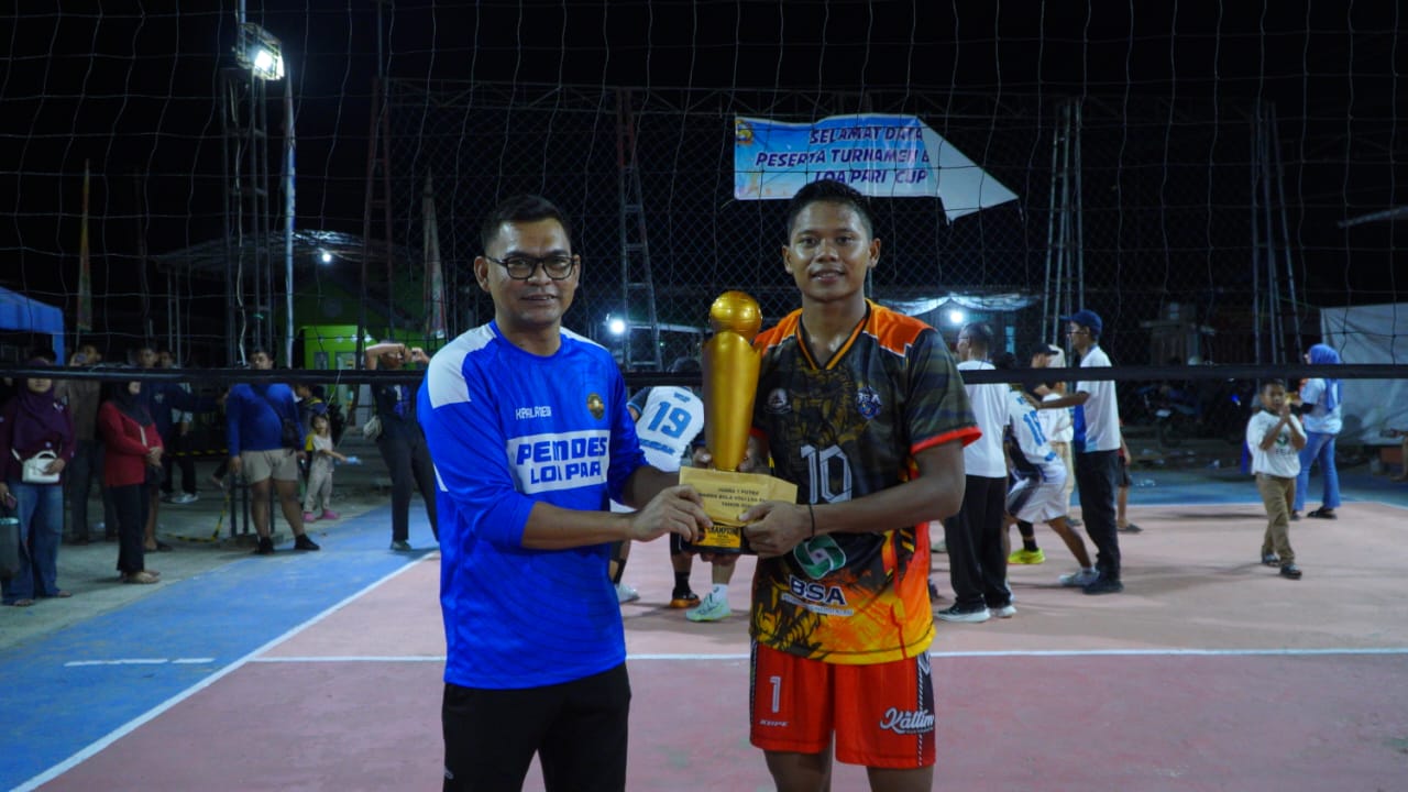 Personel Batalyon C Pelopor Raih Juara 1 Turnamen Open Bola Voli Loa Pari Cup 6