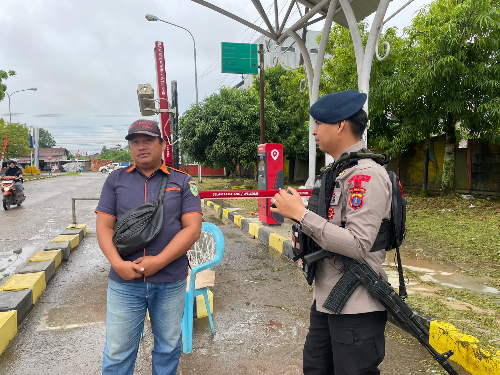 Brimob Berau Intensifkan Patroli Sambang, Sosialisasi Waspada Paham Radikalisme