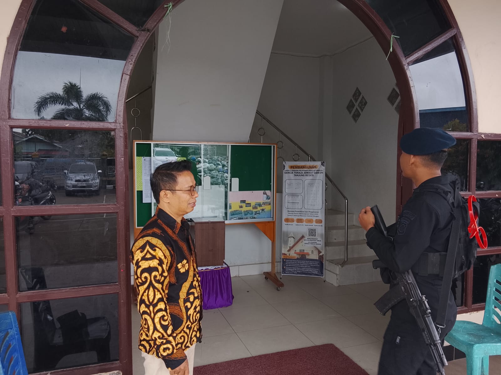 Jaga Toleransi, Brimob Batalyon C Pelopor Kawal Khidmat Ibadah Minggu di Tanjung Redeb