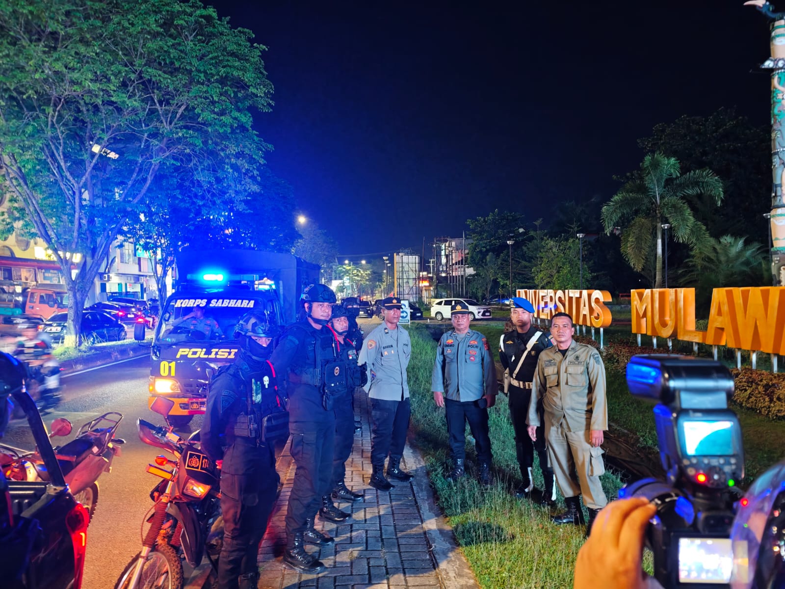 Jaga Kondusivitas Jelang Aksi Massa, Satbrimob Polda Kaltim Gelar Patroli Skala Besar di Samarinda