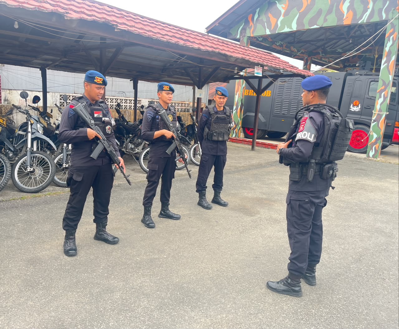 Batalyon B Pelopor Satbrimob Polda Kaltim Intensifkan Patroli Kamtibmas di Samarinda Seberang