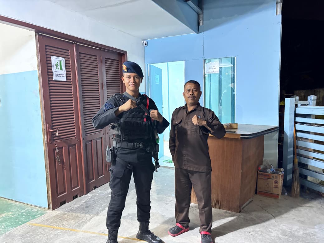 Detasemen Gegana Brimob Kaltim Gelar Pengamanan Aset Polri Malam Hari di Balikpapan