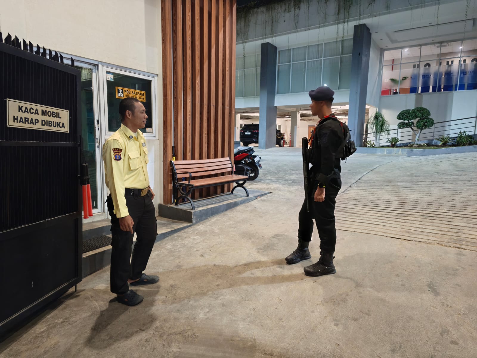 Patroli Rutin Objek Vital, Detasemen Gegana Satbrimob Polda Kaltim Perkuat Keamanan di Balikpapan